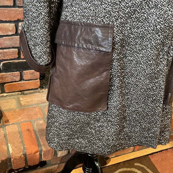 Cynthia Steffe Grey & Black Tweed Coat size xl - Picture 4 of 10